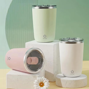 Self-stirring mug in multiple colors